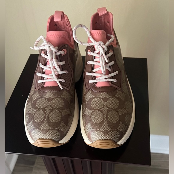 COACH C270 Women's Signature Tech Runners - Size 9 - Picture 1 of 10